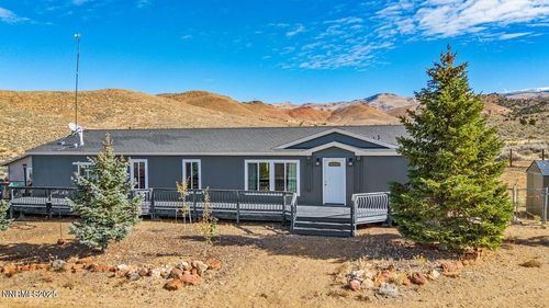 300 Crossover Rd, Reno, NV, 89510-8322 | Card Image