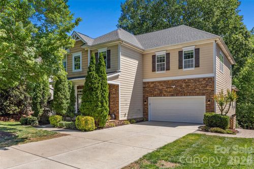 2201 Trading Ford Dr, Waxhaw, NC, 28173-6405 | Card Image