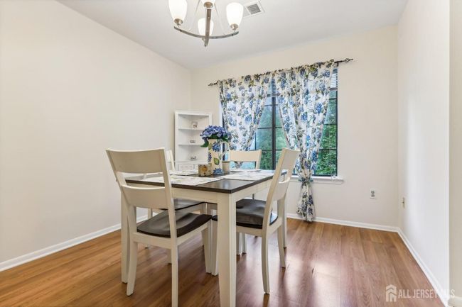 2202 - 2202 Privet Way, Townhouse with 2 bedrooms, 2 bathrooms and null parking in Basking Ridge NJ | Image 8