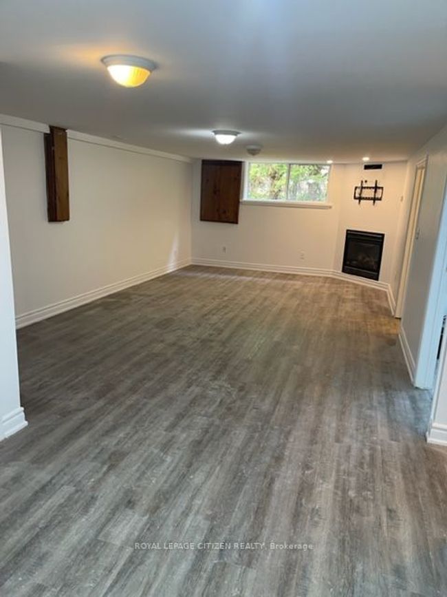 394073 County Rd 12, House other with 5 bedrooms, 2 bathrooms and 6 parking in Amaranth ON | Image 34