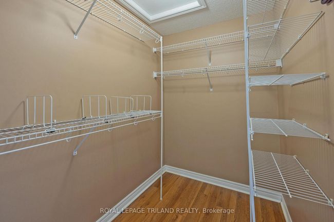 253 Mcgarrell Dr, House other with 4 bedrooms, 3 bathrooms and 2 parking in London ON | Image 18