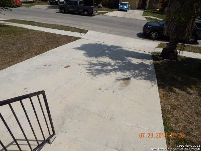 7127 Comet Mnr, House other with 3 bedrooms, 3 bathrooms and null parking in San Antonio TX | Image 23