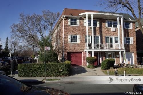 212-01 41 Avenue, New York, NY, 11364 | Card Image