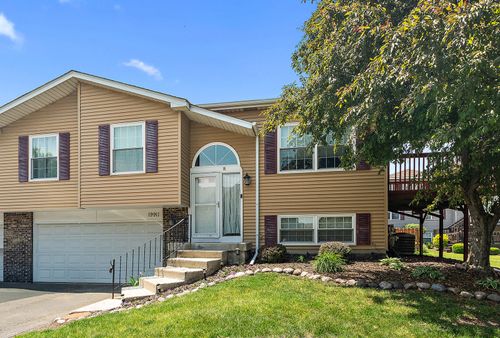 19911 S Edinburgh Ln, Frankfort, IL, 60423-6923 | Card Image