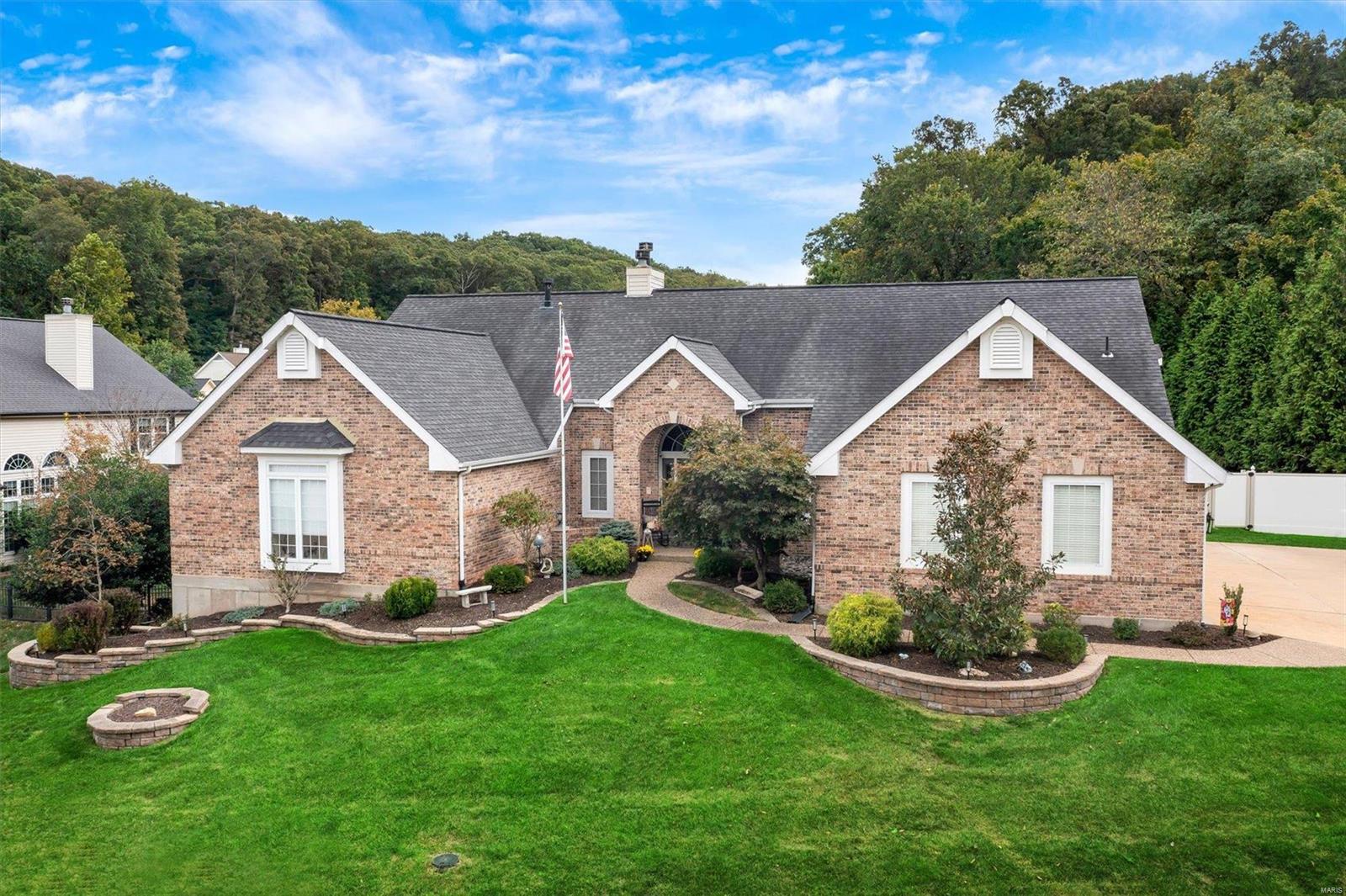 Southern Hills Ct, Eureka, MO 63025