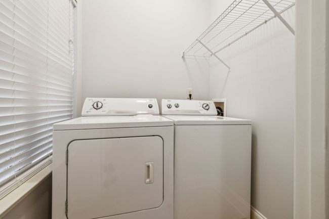 Laundry Room | Image 15