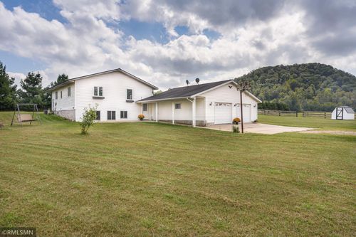 936 Pine Rd, NELSON, WI, 54756-5003 | Card Image