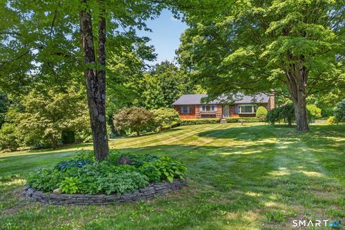 27 Wheaton Rd, New Milford, CT, 06776-2121 | Card Image