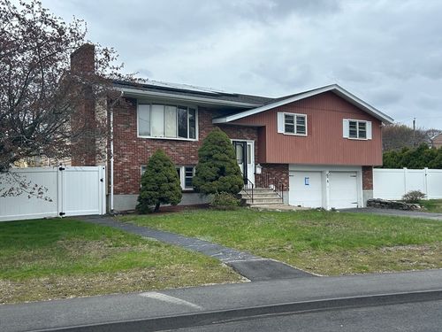 1 Eisenhower Dr, Randolph, MA, 02368-3842 | Card Image