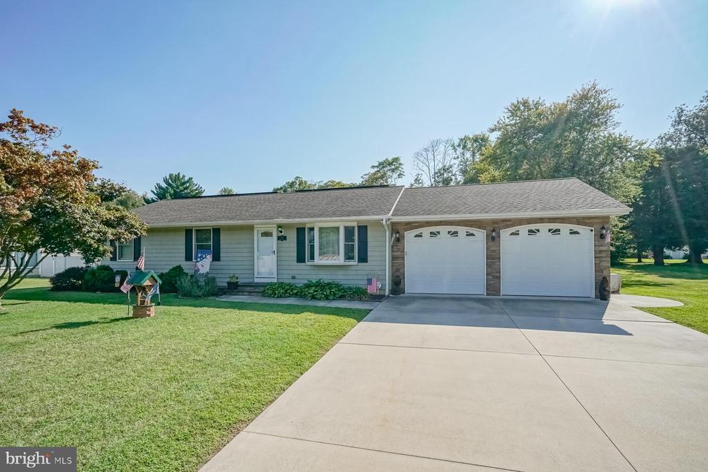 Sanford Rd, Pennsville, NJ 08070