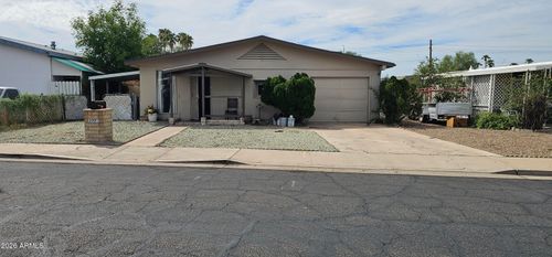 2725 E Bramble Ave, Mesa, AZ, 85204-1523 | Card Image