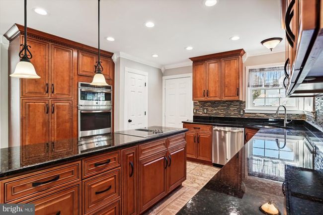 304 Highview Rd, House other with 4 bedrooms, 4 bathrooms and null parking in TRACYS LANDING MD | Image 17