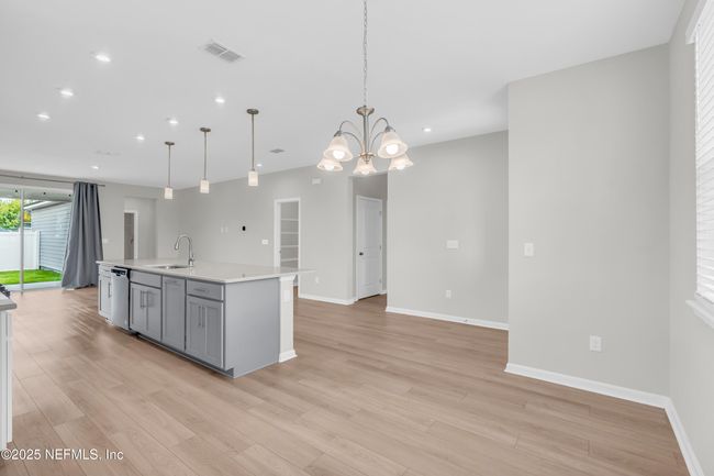 575 Buttonwood Loop, House other with 3 bedrooms, 2 bathrooms and null parking in Yulee FL | Image 9