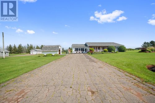 423 Mont Carmel Road, St-Raphael, PE, C0B2E0 | Card Image