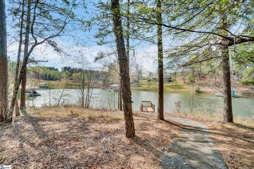 122 & 126 Island Dr, Six Mile, SC, 29682-4000 | Card Image
