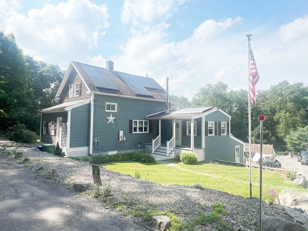 Svenson Ave, Worcester, MA 01607