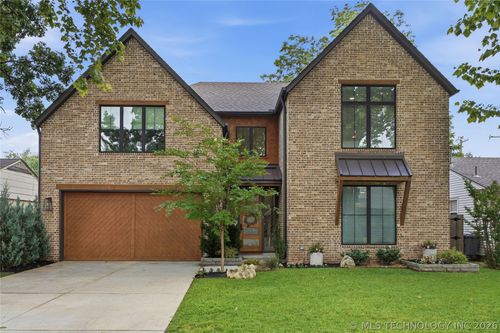 4211 Cincinnati Ave, Tulsa, OK, 74105-3811 | Card Image