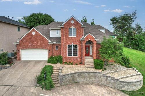 6007 E 76th Ct, Tulsa, OK, 74136-8513 | Card Image