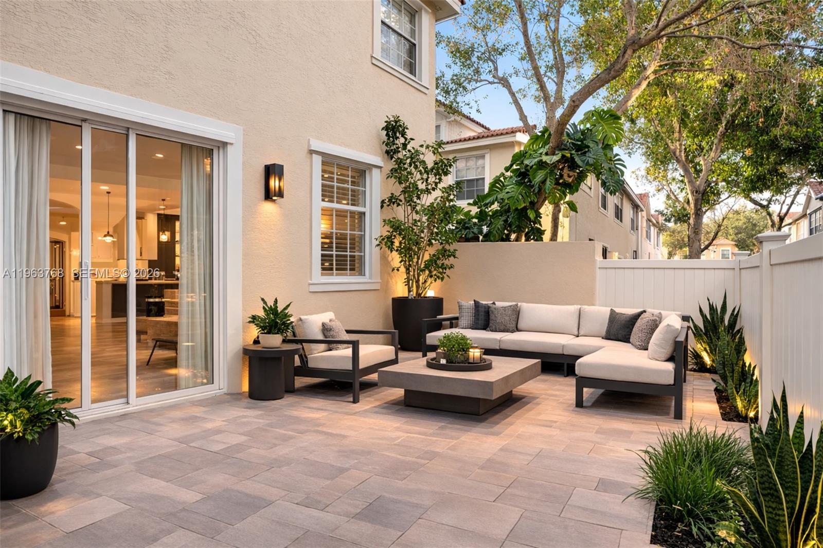 Residential in Miramar 2