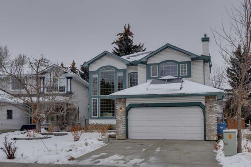 10916 Valley Springs Rd Nw, Calgary, AB, T3B5P7 | Card Image