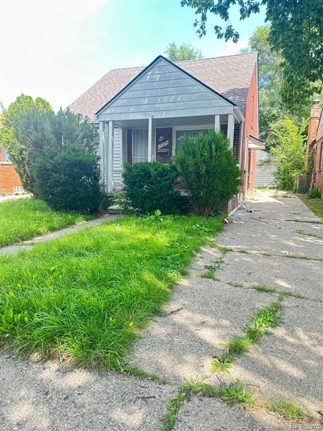 19374 Fairport Street, Inactive in Detroit Zoocasa