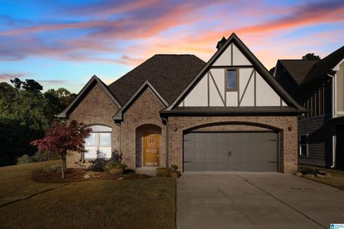 4005 Overlook Cir, TRUSSVILLE, AL, 35173-3846 | Card Image