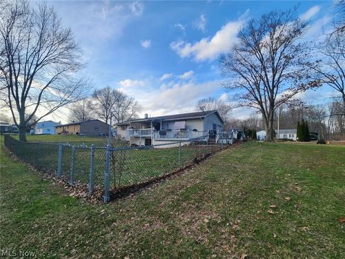 6070 Highton Street Sw, Navarre, OH, 44662 | Card Image