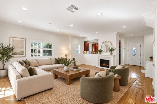 106-338 Milford St, Glendale, CA, 91203-2094 | Card Image