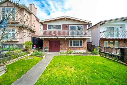 6626 Inverness St, Vancouver, BC, V5X4E9 | Card Image