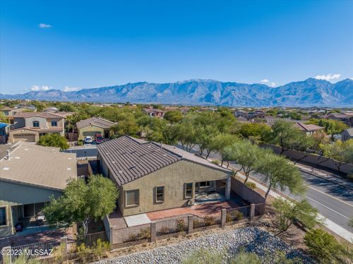 13015 N Bellbird Dr, Oro Valley, AZ, 85755-1890 | Card Image