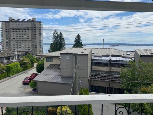 b-299 24th St, West Vancouver, BC, V7V4G9 | Card Image