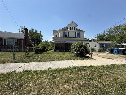 1606 Rugby Blvd Nw, Roanoke, VA, 24017-3632 | Card Image