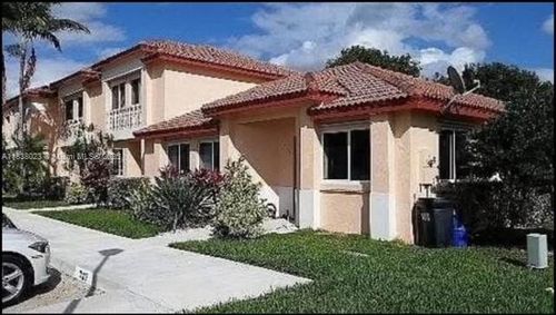 707-707 Nw 208th Dr, Pembroke Pines, FL, 33029-2151 | Card Image