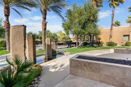 68 Royal Saint Georges Way, Rancho Mirage, CA, 92270 | Card Image