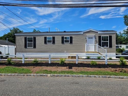 428 Kenbury Rd, Branchburg, NJ, 08876-3777 | Card Image