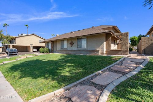 8524 E Belleview St, Scottsdale, AZ, 85257-4176 | Card Image