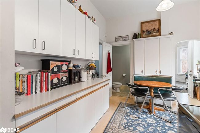 1000 1st Ave W, House other with 7 bedrooms, 5 bathrooms and 6 parking in Owen Sound ON | Image 11