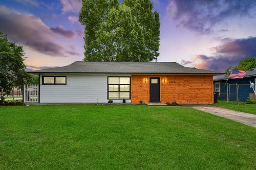 6522 Belarbor Street, Houston, TX, 77087 | Card Image