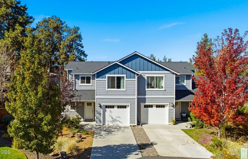 20422 Cider Ct, Bend, OR, 97702-8826 | Card Image
