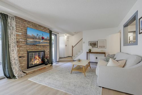 4405 Cedar Lake Rd S, Saint Louis Park, MN, 55416-3701 | Card Image