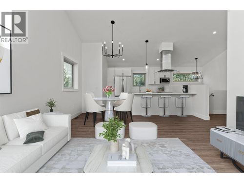 51-4926 Timber Ridge Rd, Invermere, BC, V0A1K3 | Card Image