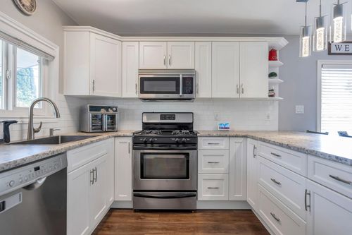 221 Lebleu St, Coquitlam, BC, V3K4L7 | Card Image