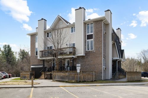 3-7 Timberview Way, Nepean, ON, K2H9M5 | Card Image