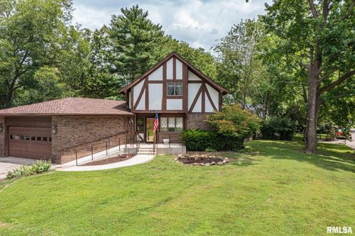 102 Lost Hollow Dr, Salem, IL, 62881-1248 | Card Image