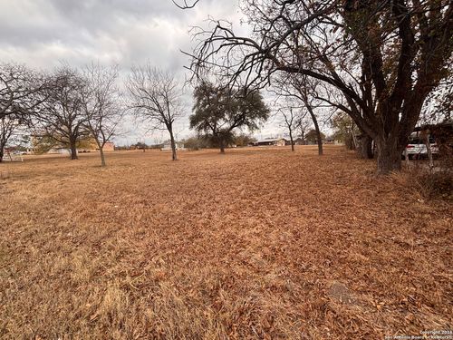 90 Highway 90 W, Sabinal, TX, 78881 | Card Image