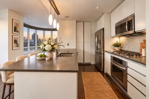 21-f-306 Gold St, Brooklyn, NY, 11201-3037 | Card Image