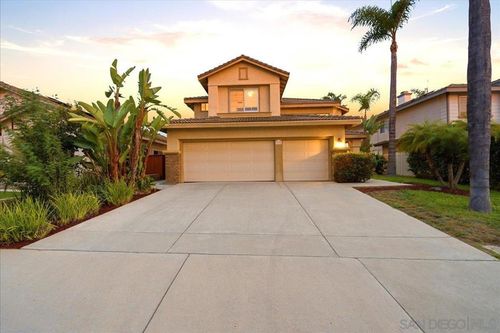 2279 Bear Rock Gln, Escondido, CA, 92026-5037 | Card Image