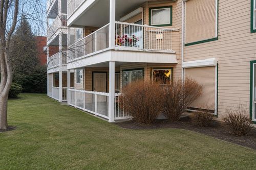 107-4625 50 St, Camrose, AB, T4V4R2 | Card Image