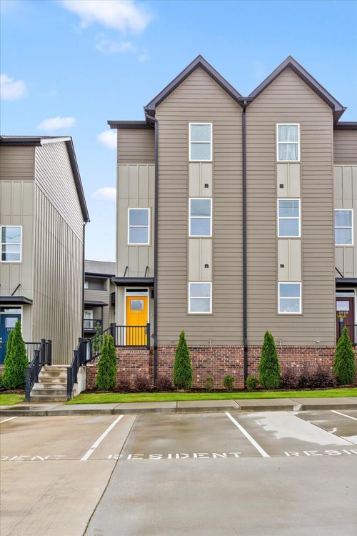 1902 Addi Lane, Chattanooga, TN, 37421 | Card Image