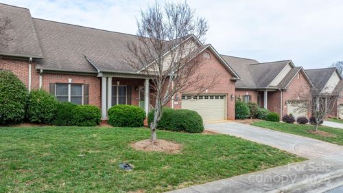 906 3rd Street Dr Ne, Conover, NC, 28613-3109 | Card Image